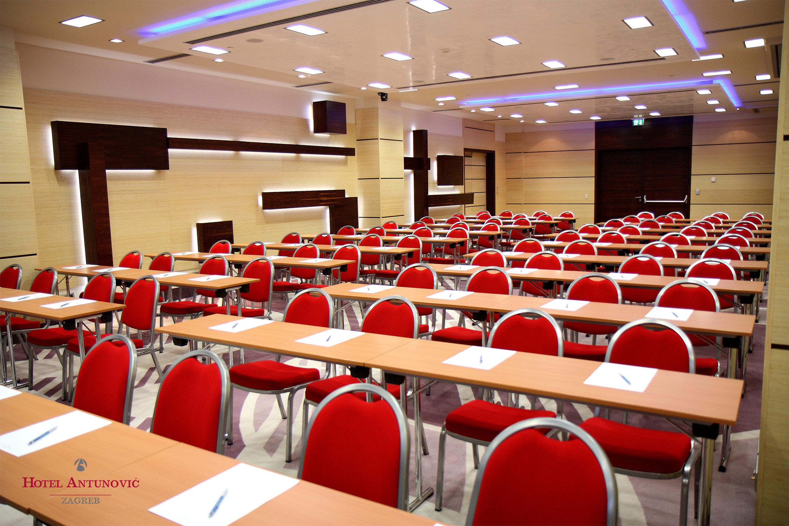Hotel Antunovic Zagreb Buitenkant foto