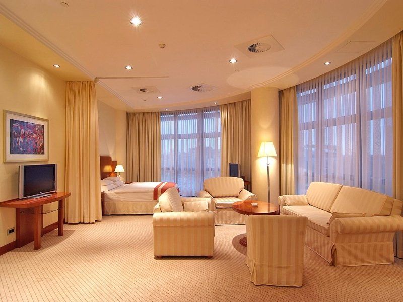 Hotel Antunovic Zagreb Buitenkant foto